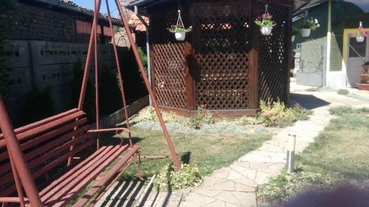 HaţegCasa Anaアパートメント エクステリア 写真